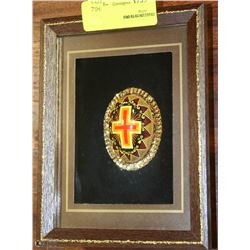 DECORATIVE FABREGE STYLE EGG IN FRAME