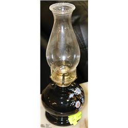 VINTAGE HANDPAINTED STYLE FLORAL OIL LAMP