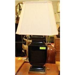 BLACK CERAMIC BLACK BASE TABLE LAMP