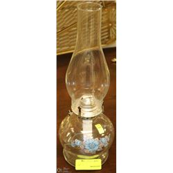 HANDPAINTED STYLE VINTAGE GLASS FLORAL OIL LAMP