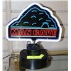 Image 1 : MAN CAVE NEON BAR DISPLAY