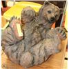 Image 1 : BEAR STATUE CUP PLAYING