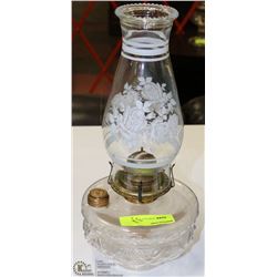 ESTATE GLASS FLORAL OIL LAMP