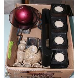 BOX OF HOME DÉCOR ITEMS - INCLUDING CANDLES