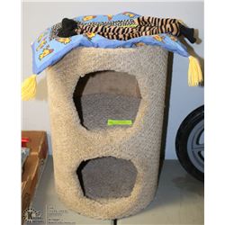 DOUBLE CAT HOUSE/SCRATCHING POST WITH TOY AND