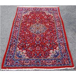 Gorgeous hand woven Persian Sarouk Rug