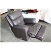 Image 2 : MODERN LEATHER RECLINER CHAIR