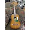 Image 1 : SUZUKI ACOUSTIC GUITAR
