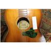 Image 2 : SUZUKI ACOUSTIC GUITAR