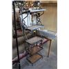 Image 1 : DECORATIVE METAL AND WOOD SHELF