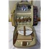 Image 1 : COMPLETE PICNIC BACKPACK SET