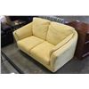 Image 2 : MODERN UPOLSTERED LOVESEAT