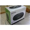 Image 1 : DENON COCOON PORTABLE SPEAKER AND IPHONE DOCK