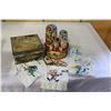 Image 1 : BOX OF VINTAGE COLLECTIBLES