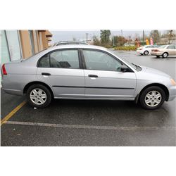 2003 HONDA CIVIC, 4-DOOR, AUTOMATIC, 250,000KM, GREY