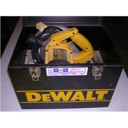 Dewalt Circular Saw