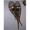 Image 1 : Old snow shoes