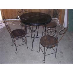 Antique Ice Cream Parlor Table/chairs
