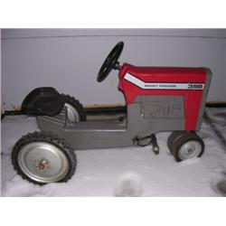 Peddel Tractor, Massey Ferguson