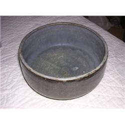 UND Pottery - Grey bowl