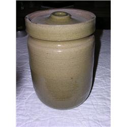 UND Pottery - Butter churn