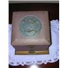 Image 1 : Antique collar box