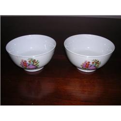 Pair of porcelain fruit bowls