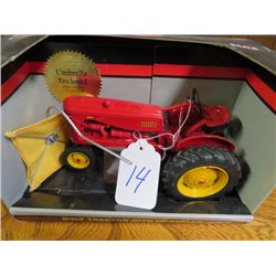 Massey Harris 'Colt', N.F. 3pth 1/16 scale