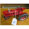 Image 2 : Farmall H, Narrow front, (No Box) 1/16 scale