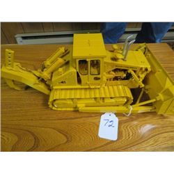 Allis Chalmers HD41 with hyd. dozer and rear ripper 1/25 scale