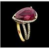 Image 4 : 14KT Yellow Gold 6.14ct Ruby and Diamond Ring