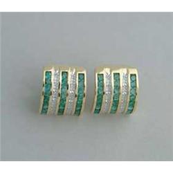 EMERALD & DIAMOND EARRINGS