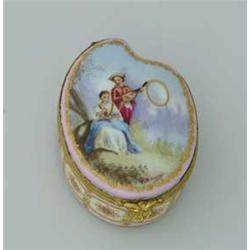 FRENCH PORCELAIN BOX
