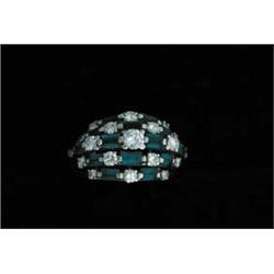 LADY’S PLATINUM DIAMOND & EMERALD RING