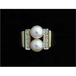 PEARL & DIAMOND RING
