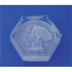 NEW ENGLAND GLASS CO. VICTORIA & ALBERT INTAGLIO PAPERWEIGHT