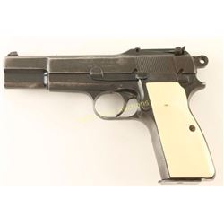 F.N. P-35 9mm SN: 6842