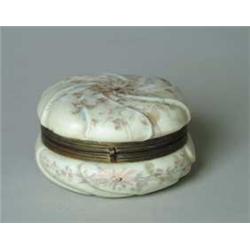 WAVE CREST SWIRL BOX