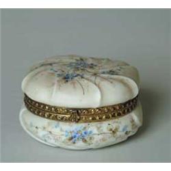 WAVE CREST SWIRL BOX