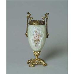 SMALL WAVE CREST VASE