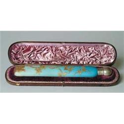 ENGLISH SATIN GLASS LAYDOWN PERFUME