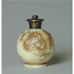 WEBB CAMEO SCENT BOTTLE
