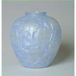 CONSOLIDATED PARROT VASE