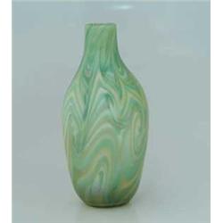 QUEZAL ART GLASS VASE