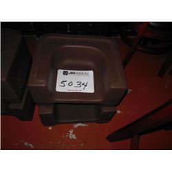 (2) plastic booster seats