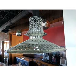 (1) Decorative metal light fixture
