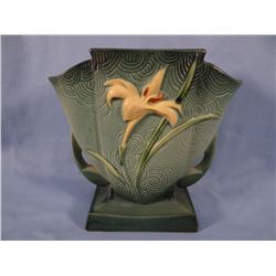 Roseville Zephry Lily green vase, 7" , #206, 2 small chips on base