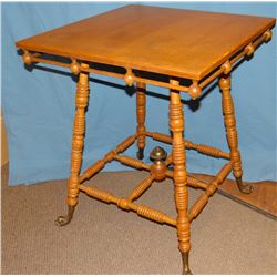 Oak parlor table w/brass feet, 29" H X 24" square
