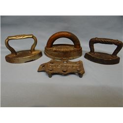 3 small sad irons w/ 1 trivet, 3"