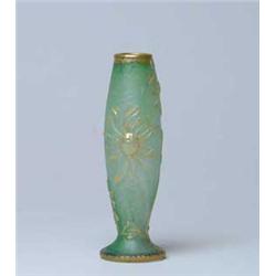 DAUM CAMEO VASE